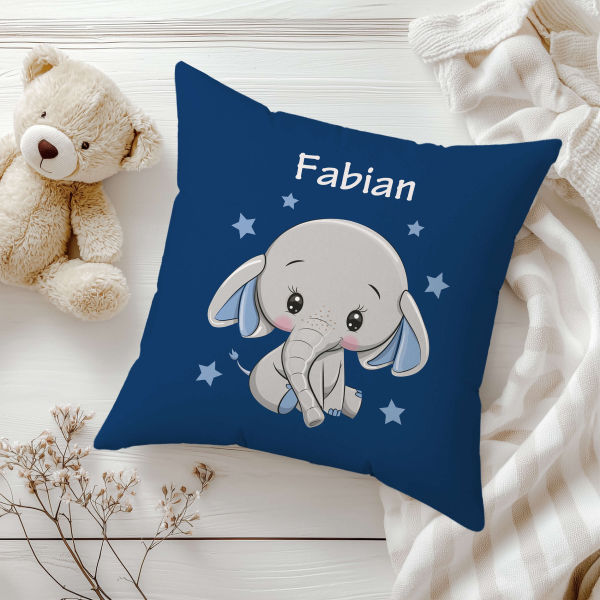 Personalisiertes Kissen für Kinder Designbeispiel royalblau Elefant mit Sternen für Jungs